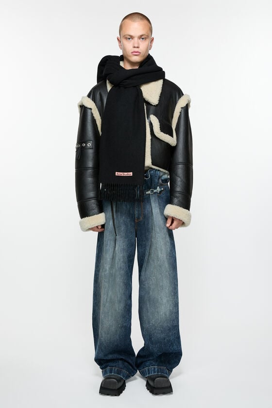 Acne Studios Schmaler Fransen-Schal aus Kaschmir Riesige Rabatte