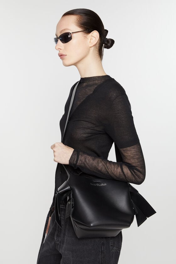 Acne Studios Musubi Mini Schultertasche Black Friday Preise