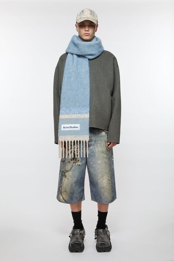 Acne Studios Fringed scarf logo Limitierter Zeitrabatt