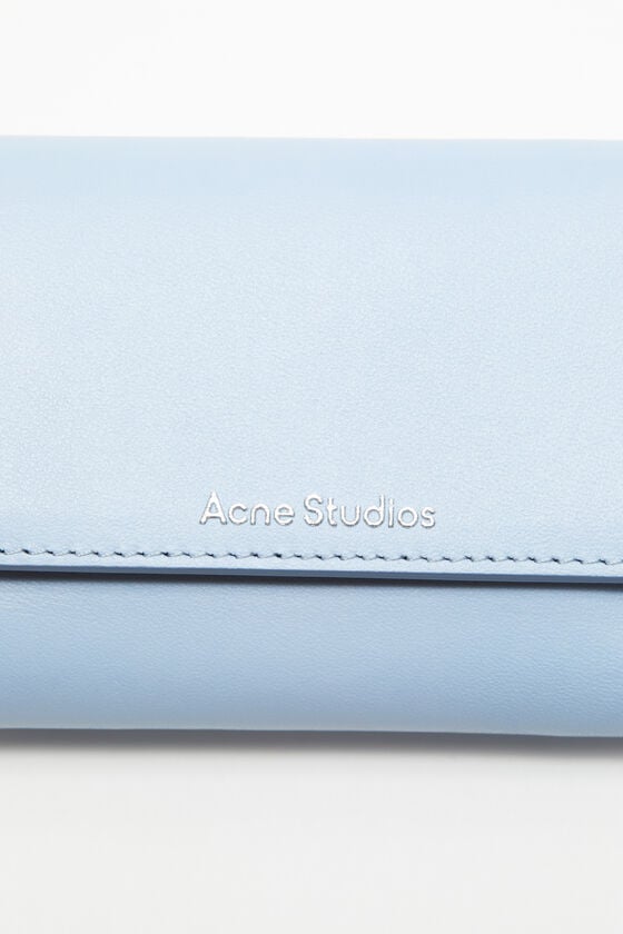Acne Studios Dreifach-Geldbörse aus Leder Flash Sale