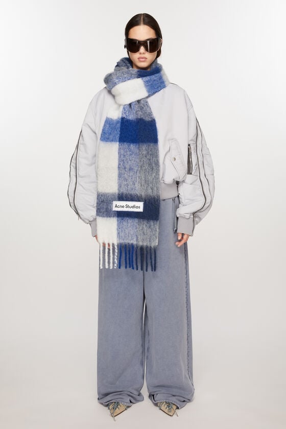 Acne Studios Karierter Schal aus Mohair Saisonschlussverkauf