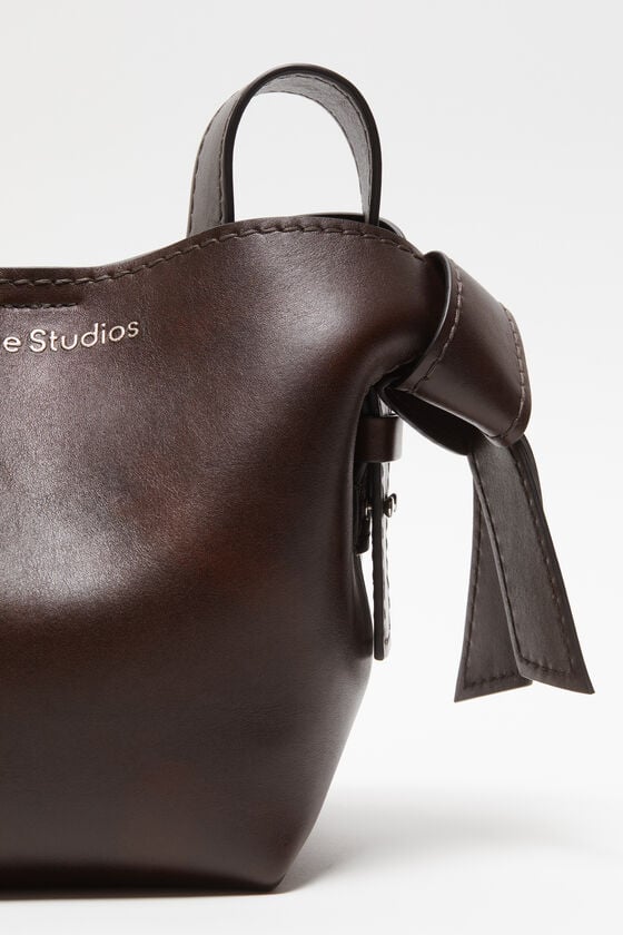 Acne Studios Musubi Mini Schultertasche Saisonale Angebote