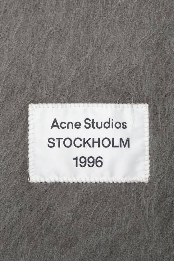 Acne Studios Fransen-Schal aus Alpaka Riesige Rabatte