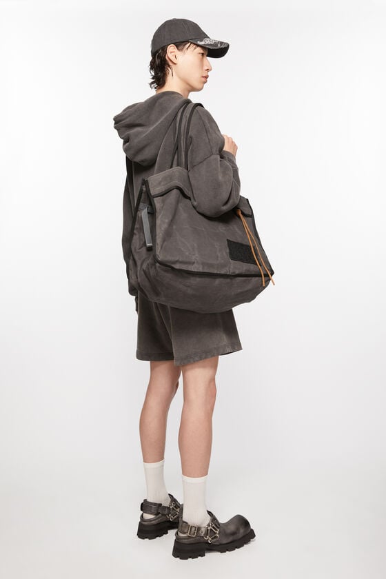 Acne Studios Einkaufstasche 50% Rabatt mit kostenlosem Versand