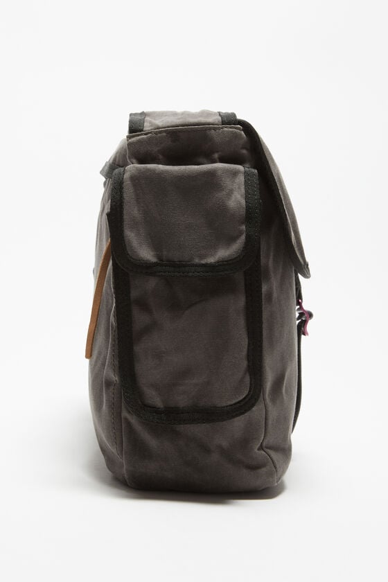 Acne Studios Umhängetasche Fabrikladen