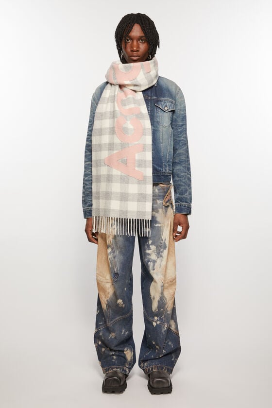 Acne Studios Karierter Schal mit Logo Speichern exportieren