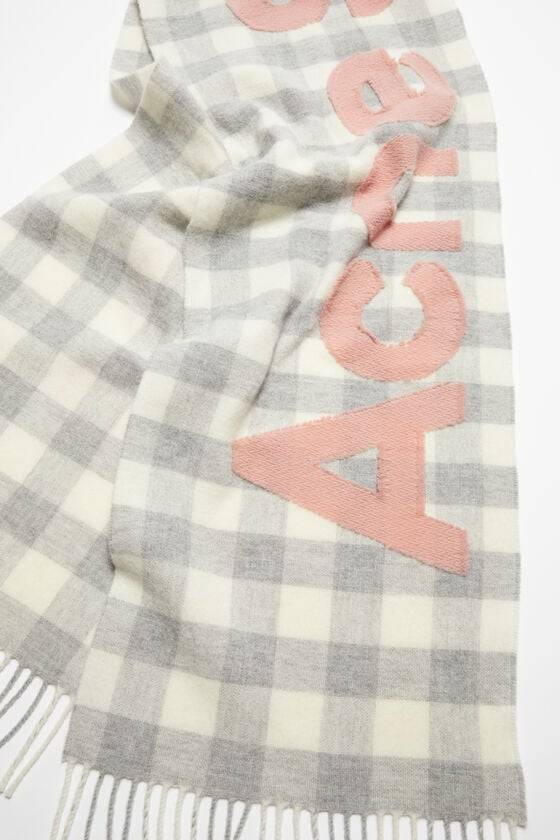Acne Studios Karierter Schal mit Logo Speichern exportieren