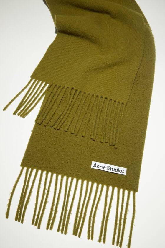 Acne Studios Fransen-Schal aus Wolle 2025