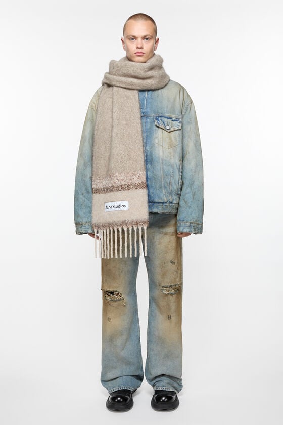 Acne Studios Fransen-Schal mit Logo Fabrikverkauf