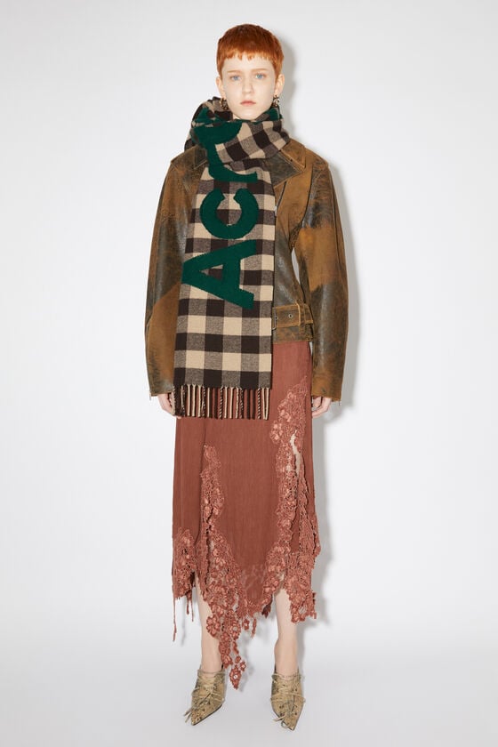 Acne Studios Karierter Logo-Schal Sonderangebot