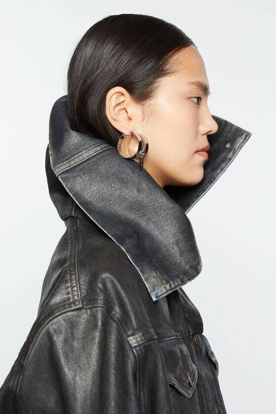 Acne Studios Creolen Laufsteg-Show Vatertagsangebot