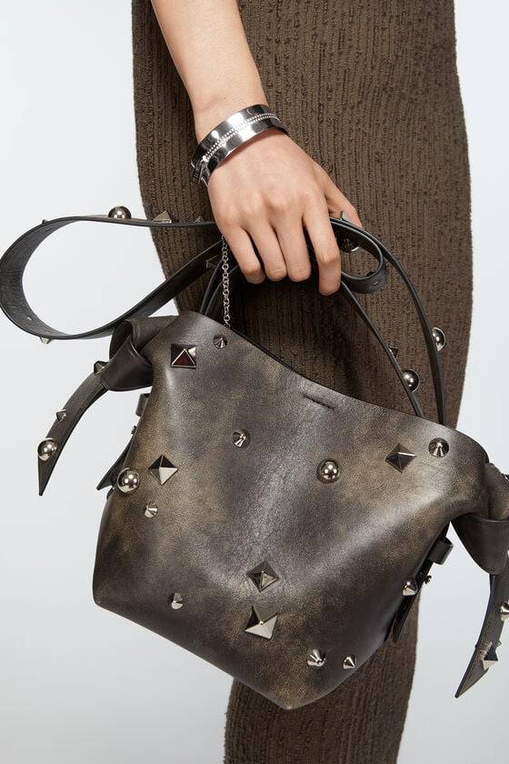 Acne Studios Offener Armreif Laufsteg-Show Valentinstagsangebot