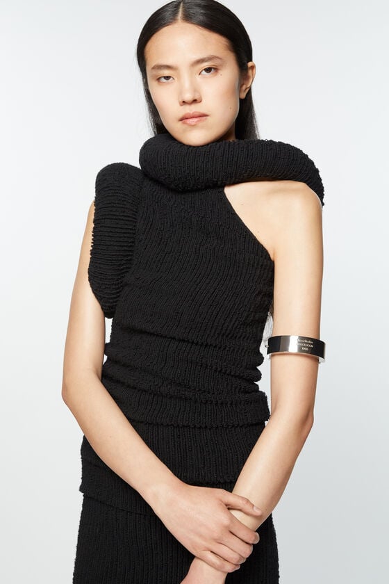 Acne Studios Manschettenarmband aus Leder Laufsteg-Show Jubiläumsangebot