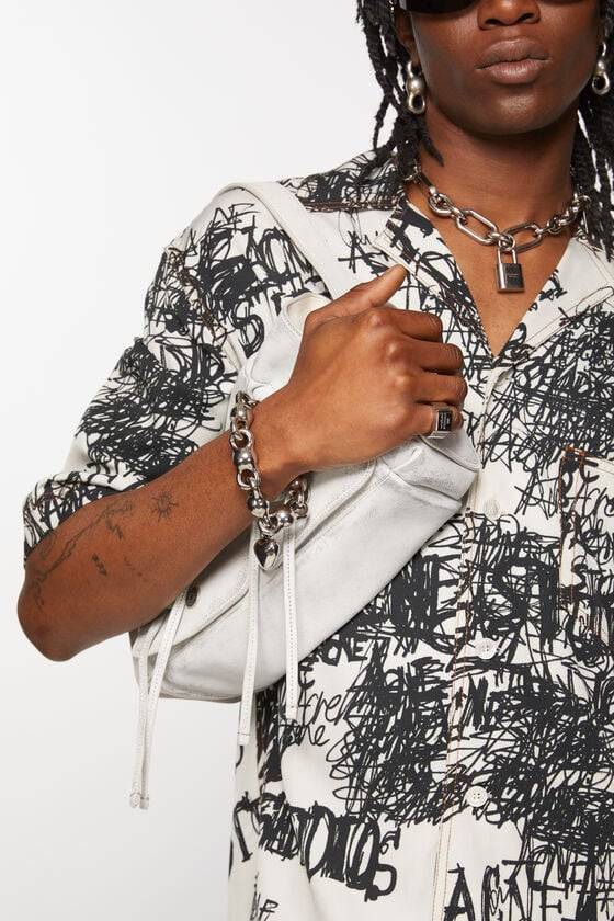 Acne Studios Siegelring mit Logo-Gravur Neueste Mode