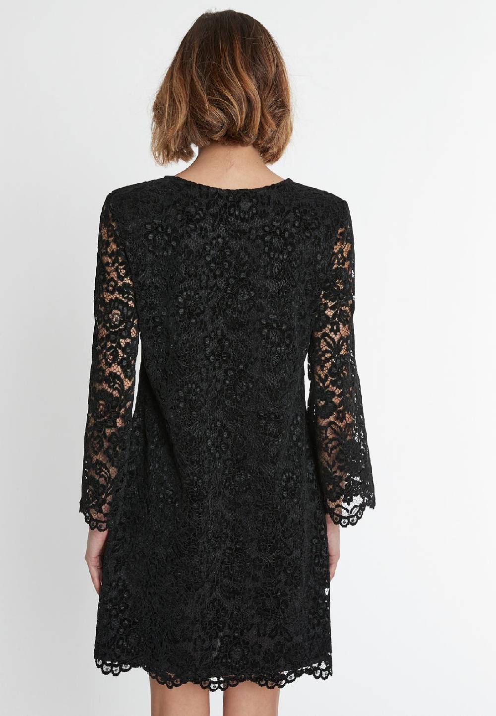 Ana Alcazar Spitzenkleid Sahea Letzter Tag
