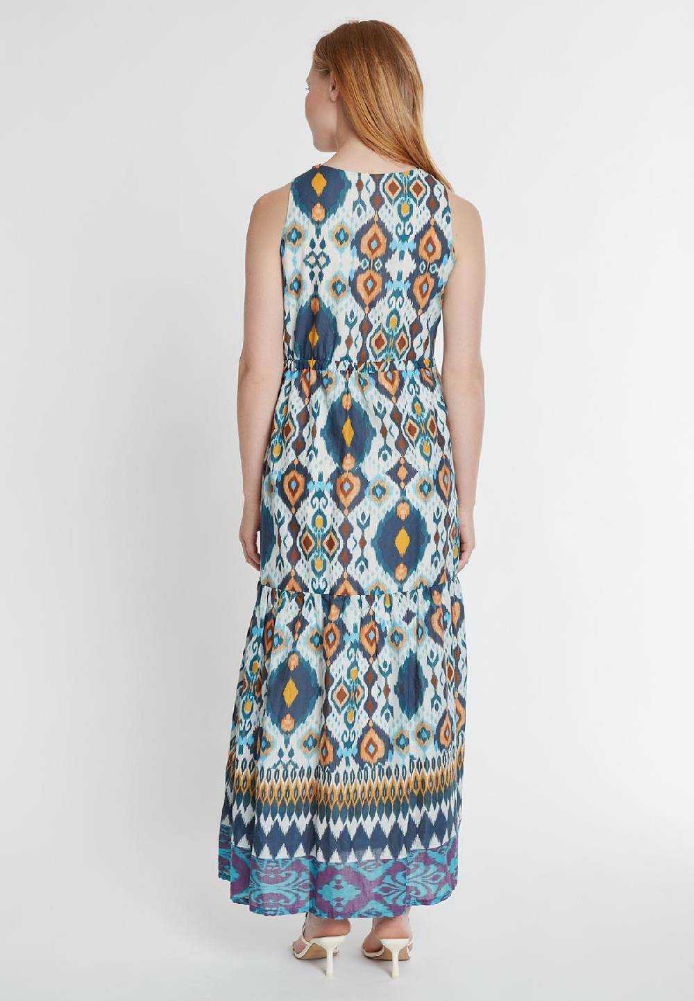 Ana Alcazar Ethnokleid Kaine Letzter Tag