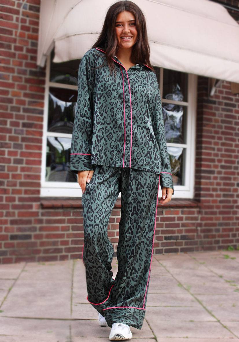 Miss Goodlife Pants Leo Love – green Verkauf
