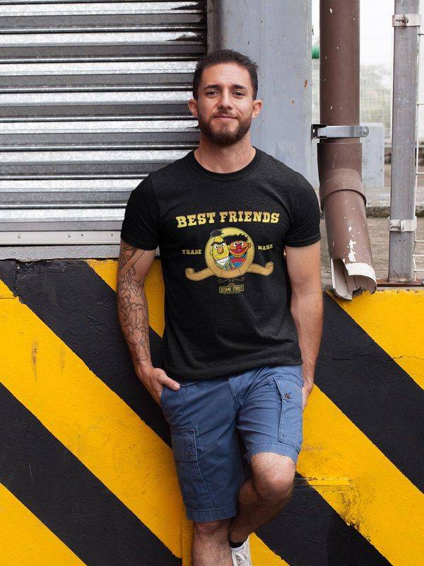 Nastrovje Potsdam Sesamstrasse Ernie & Bert Best Friends Herren T-Shirt schwarz Zeitlich begrenztes Angebot