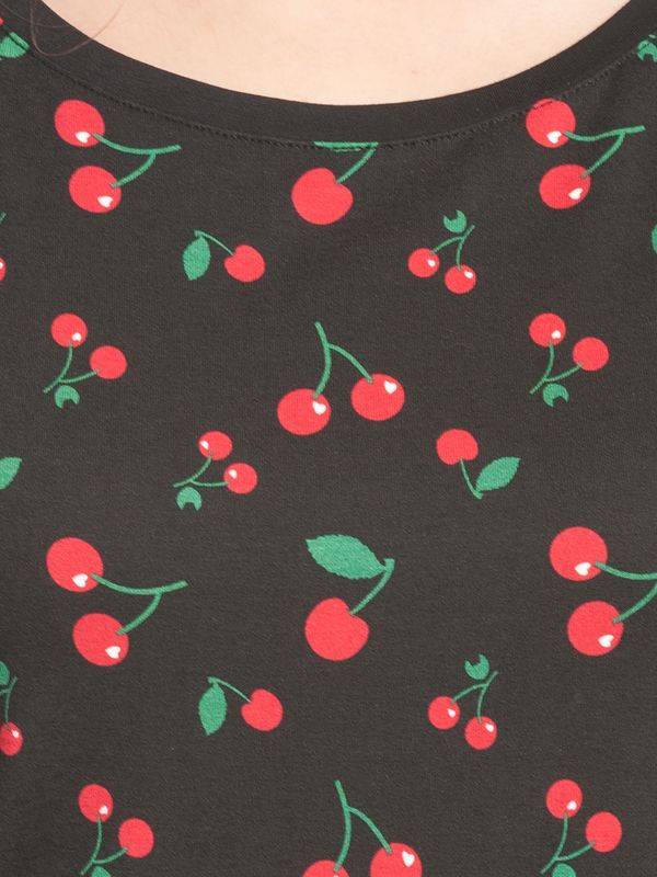 Nastrovje Potsdam Pussy Deluxe Cherries Damen Loose-Shirt schwarz allover Sonderangebote