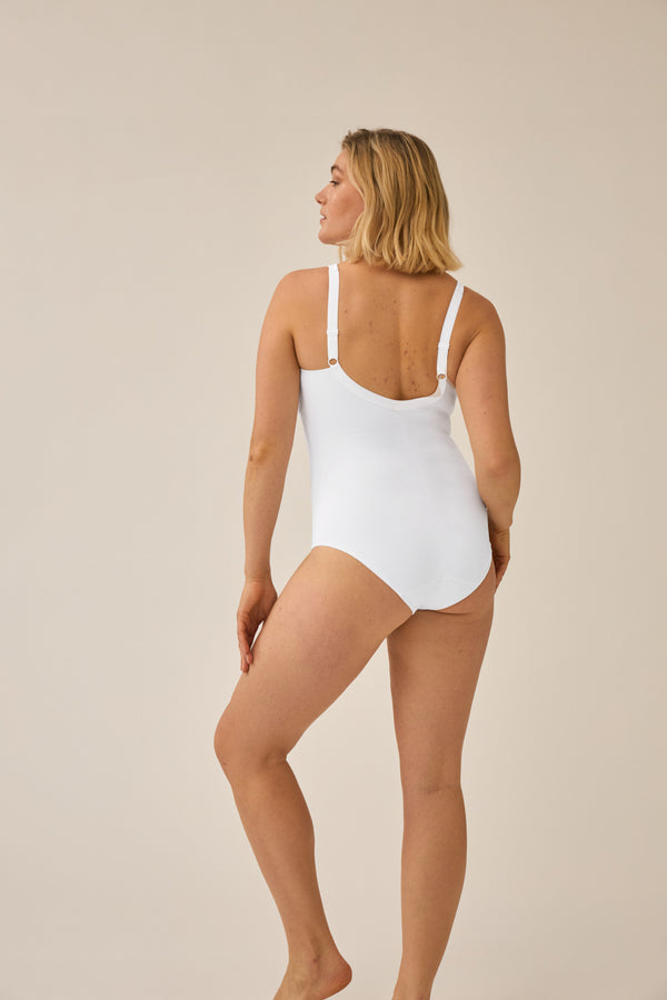 Naturana Minimizer Soft-Body mit Glanzband - Weiss Fabrikladen