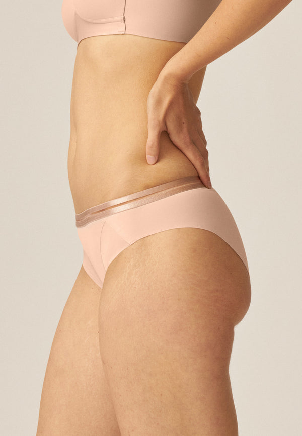Naturana Clean Cut Slip mit Mesh-Details - Light Beige Black Friday Preise