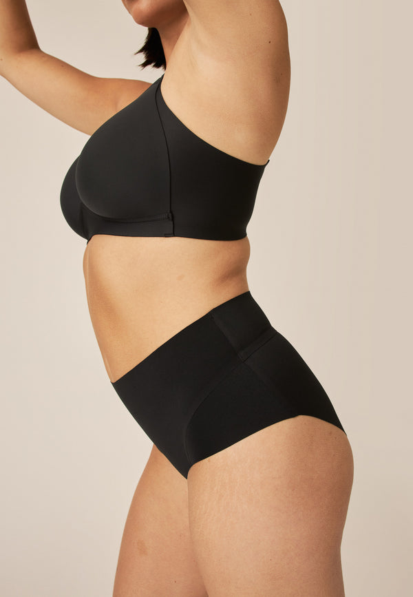 Naturana High Waist Slip mit leichtem Shape-Effekt - Schwarz Super Sparpreis