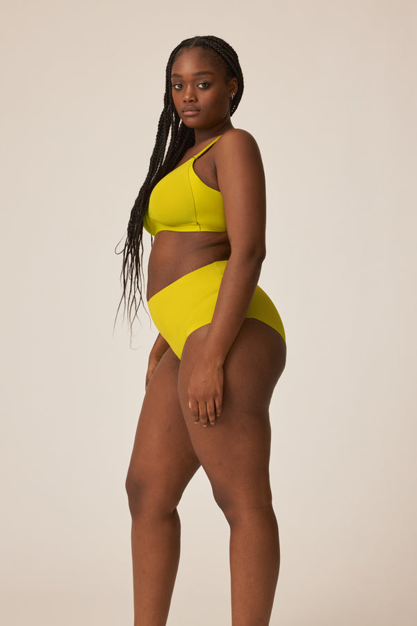 Naturana High Waist Slip mit leichtem Shape-Effekt - Golden Olive Wochenangebot
