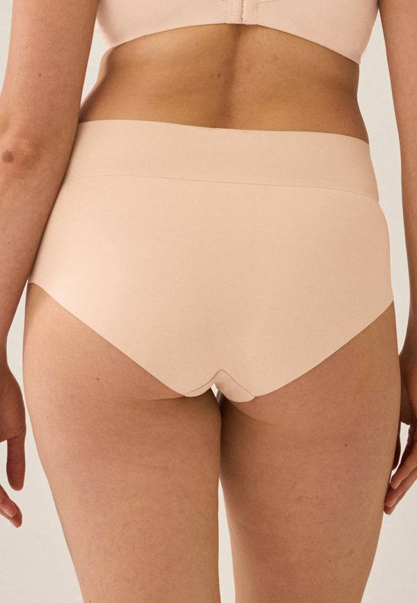 Naturana High Waist Slip mit leichtem Shape-Effekt - Light Beige Letzte 3 Tage
