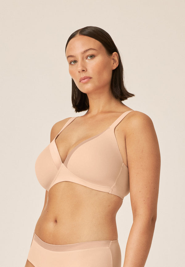 Naturana Bügelloser BH mit Schale und Glanzband - Light Beige Riesige Rabatte
