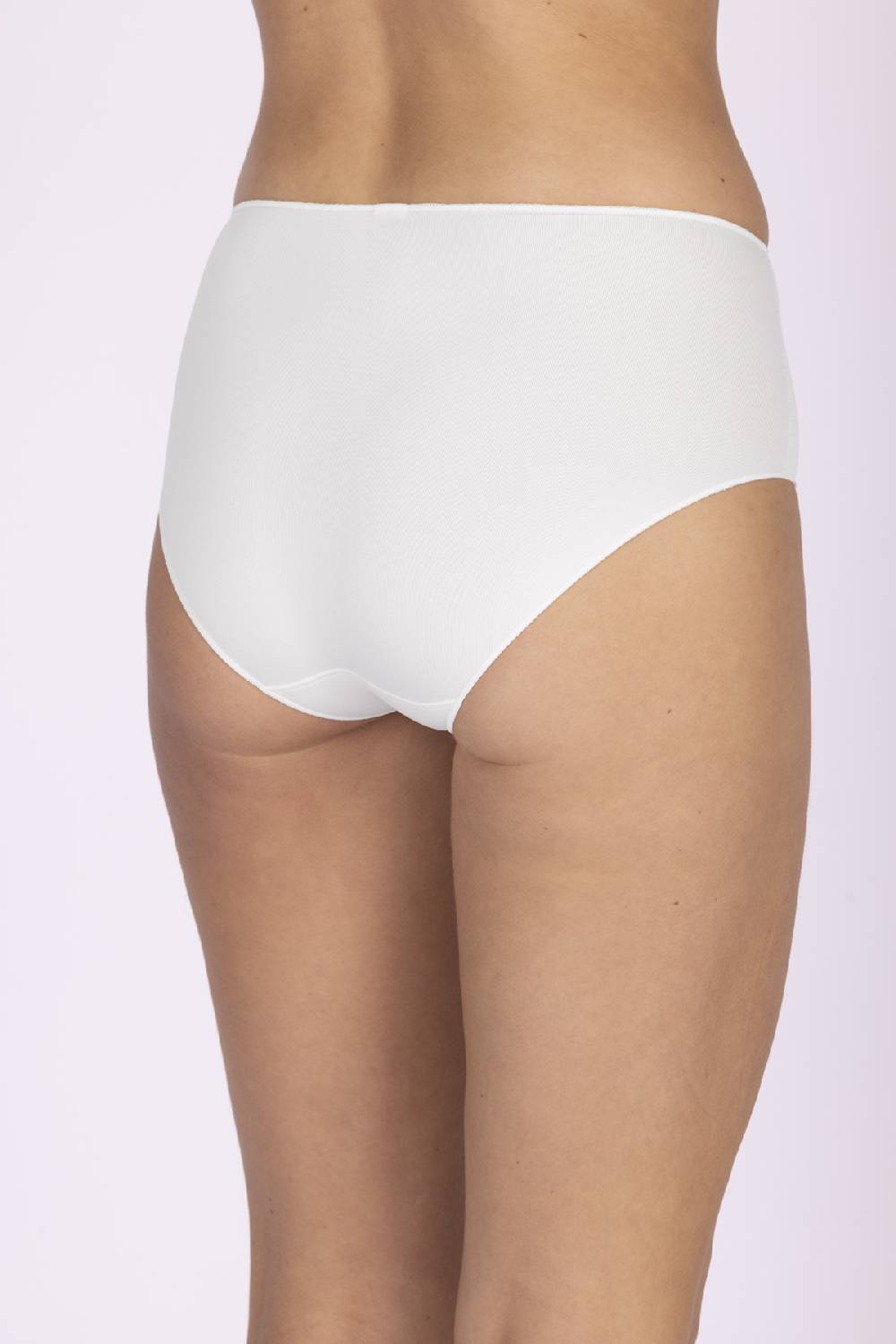 Nina Von C. Taillenslip, SECRET Top Angebot