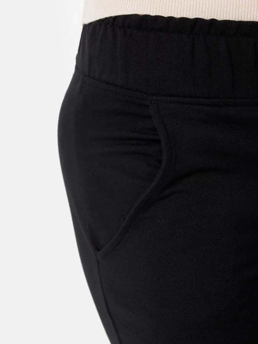Nur Die Sweat-Hose - Relax & Go - schwarz - Größe 44-46 Blitzangebot