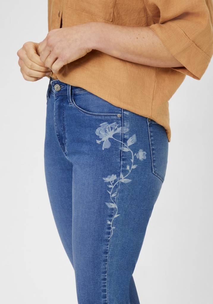 Paddocks PIA LIGHT DENIM schmale Passform - mid blue with using and Laser Top Angebot