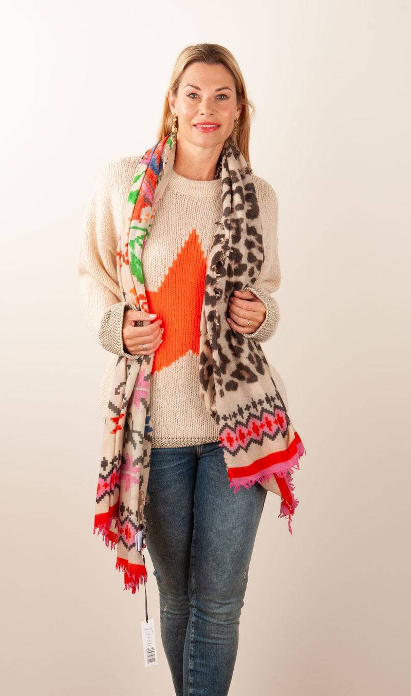 Grace Schal „Leo | Pixel“ Beige | Multicolor 50% Rabatt mit kostenlosem Versand