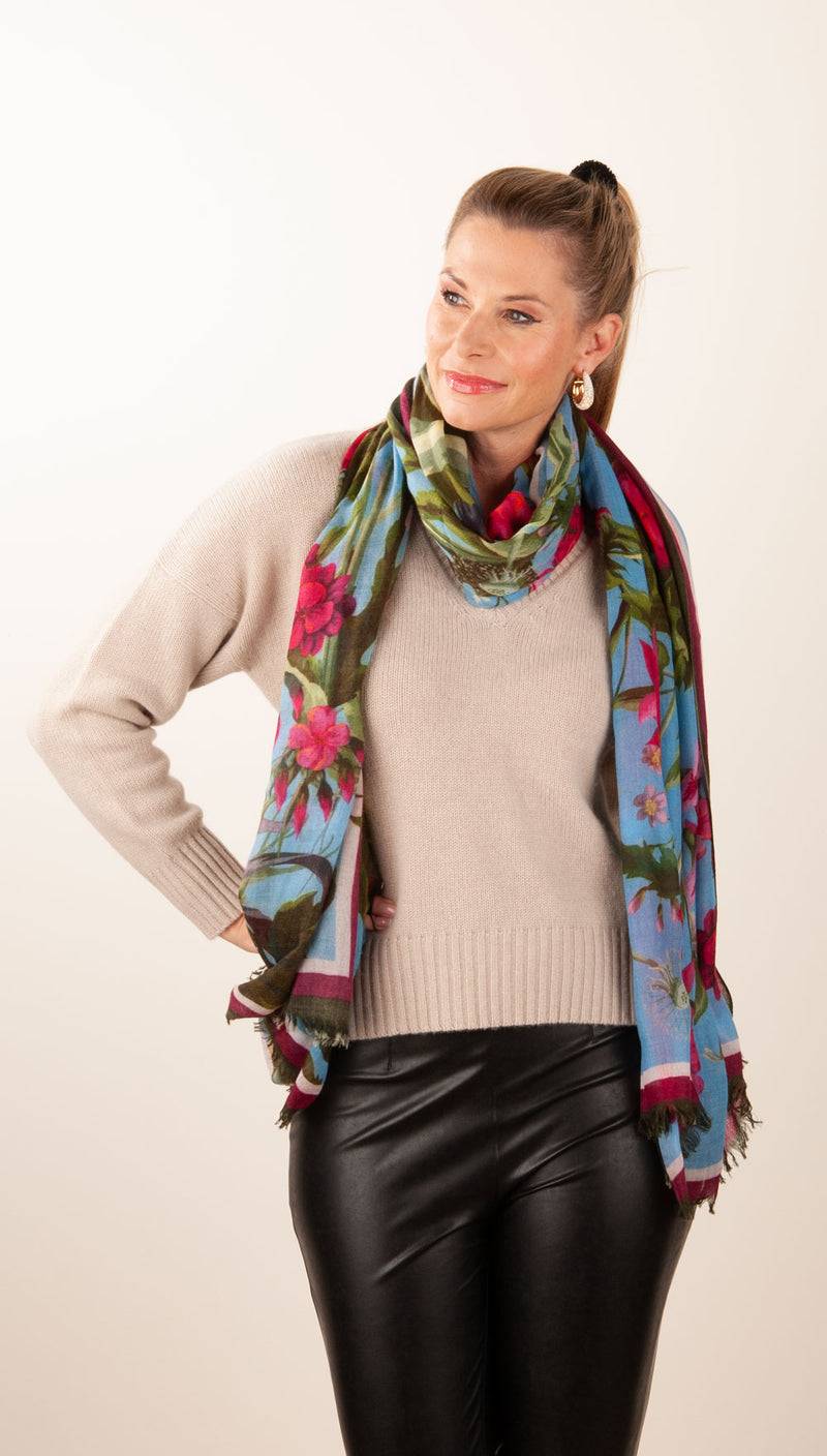 Simone Bruns Schal „Blumen & Blätter“ Blau | Multicolor 50% Rabatt für begrenzte Zeit