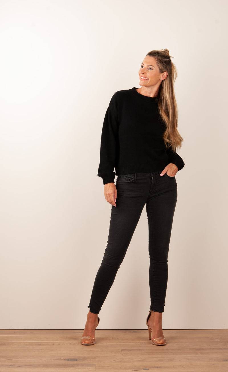 SEM PER LEI. Kaschmir Pullover Schwarz Letzte 3 Tage