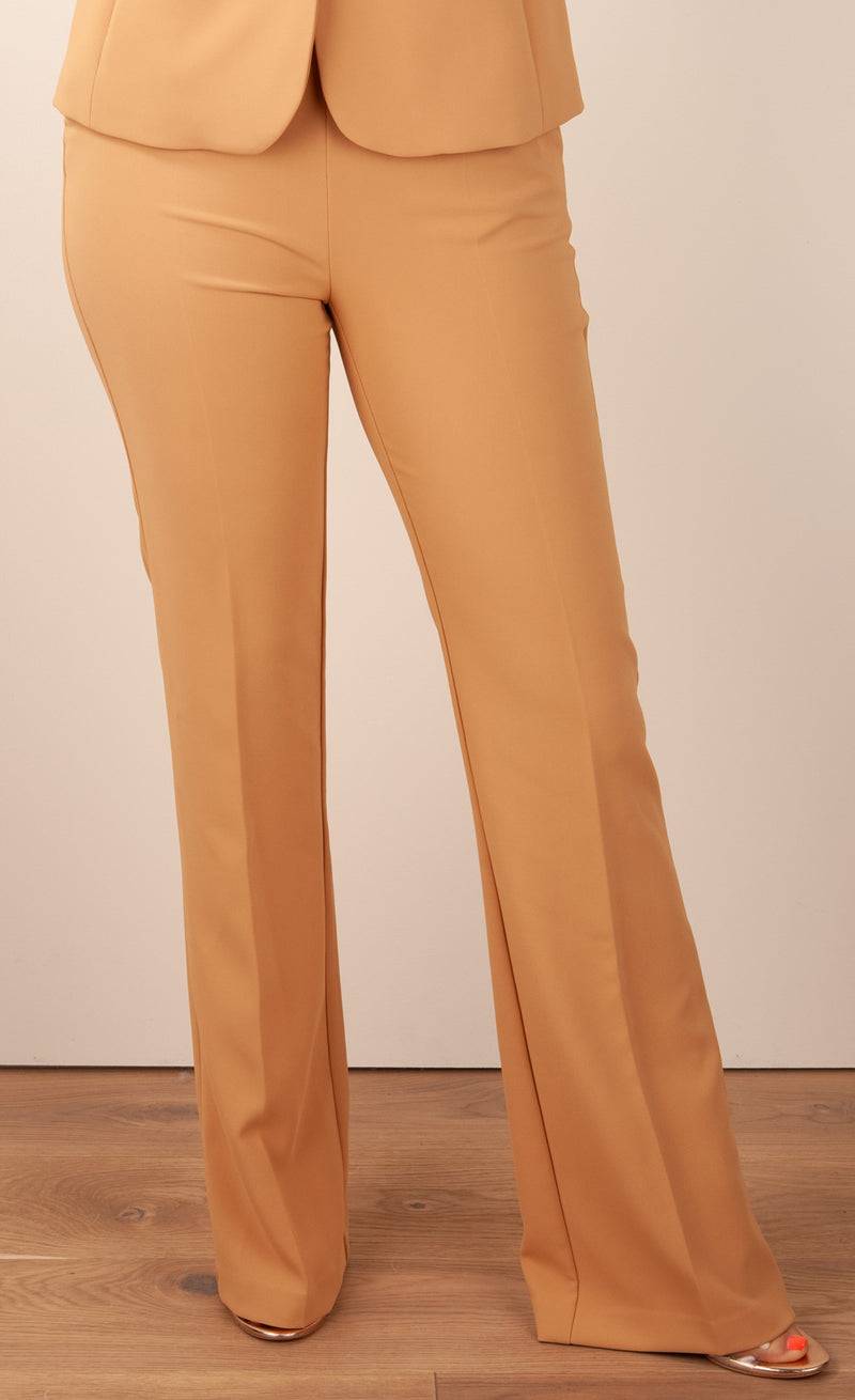 Elisabetta Franchi Anzug Camel 50% Rabatt mit kostenlosem Versand