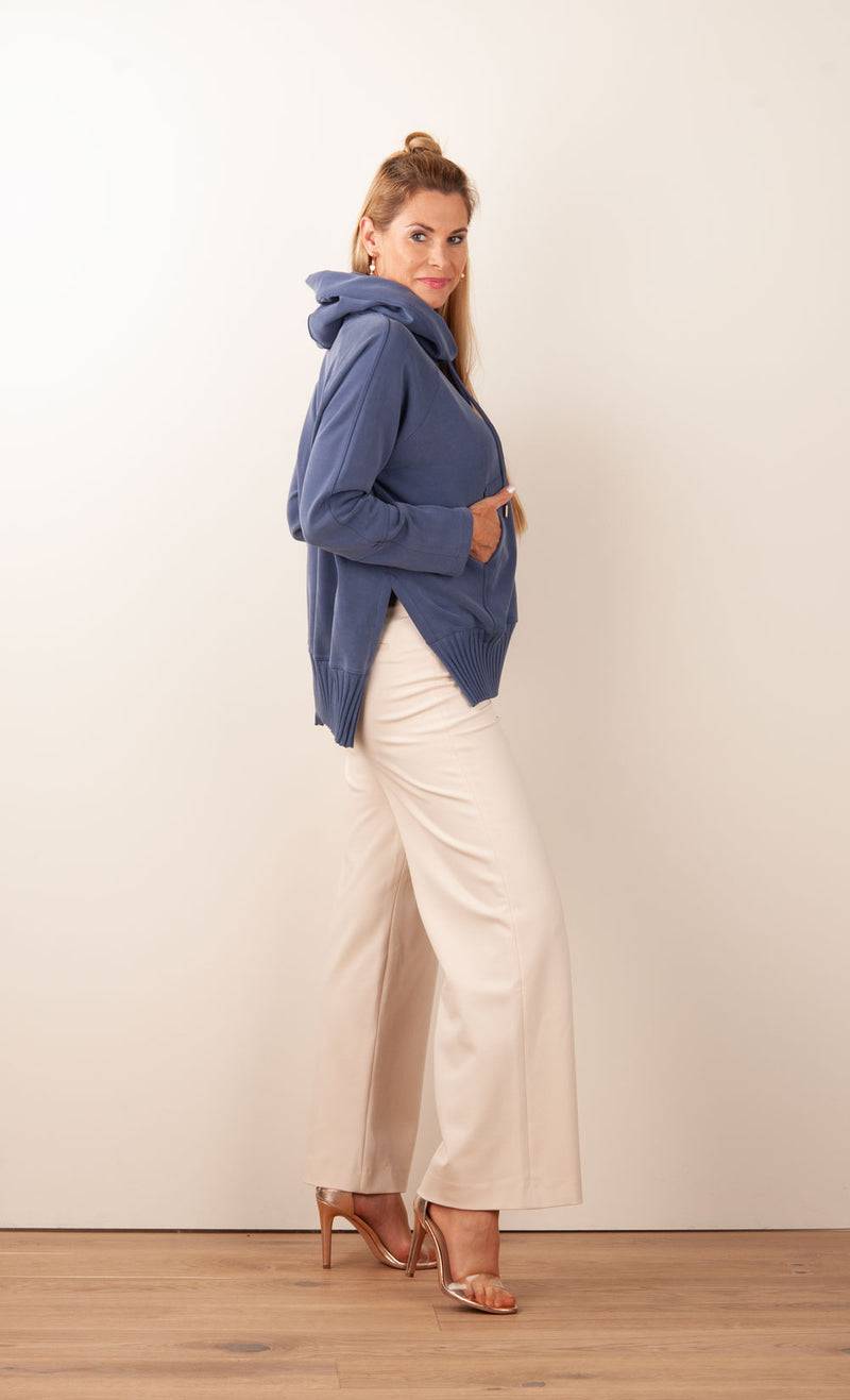 Sold Out Sweater Blau Neuheiten