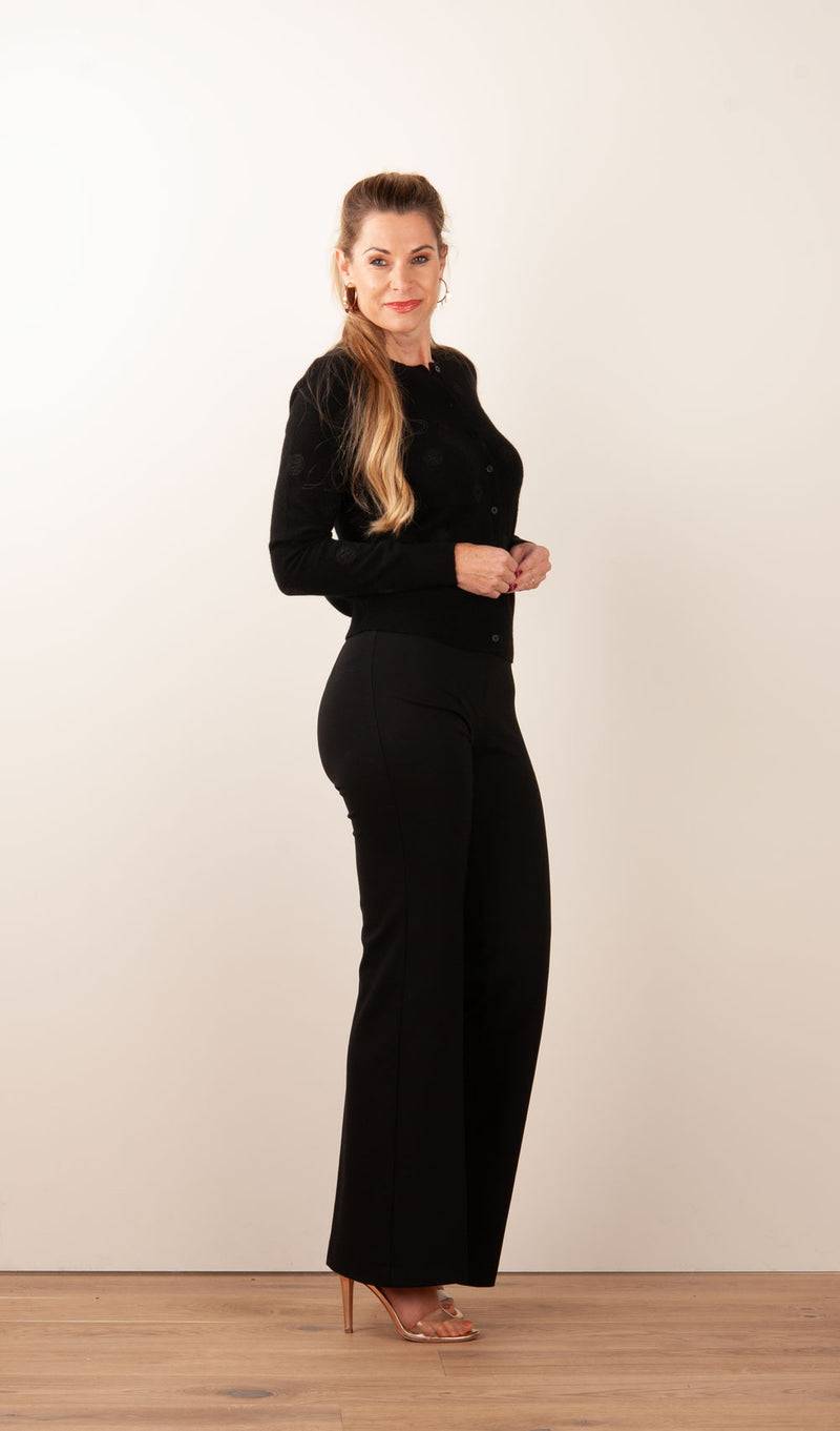 fleur Strickjacke „Tupfen“ Schwarz 50% Rabatt mit kostenlosem Versand