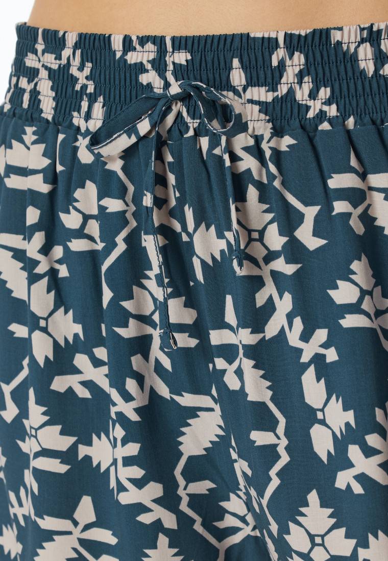 Schiesser Loungehose kurz Viskose Blumenprint jeansblau - Mix+Relax Osterangebot