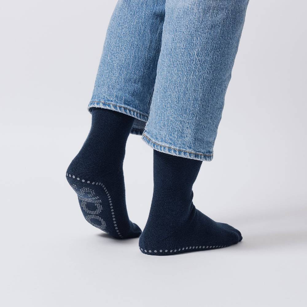 Snocks Anti-Rutsch Socken aus Bio-Baumwolle 2025