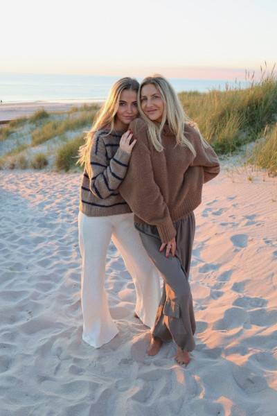Sosue Pullover Sailor Stripes Taupe Blue Black Friday