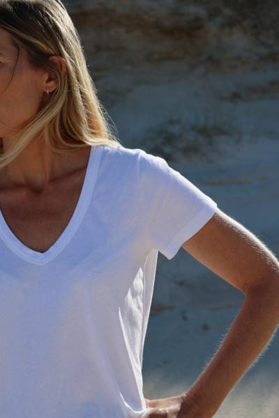 Sosue T-Shirt V-Neck 50% Rabatt für begrenzte Zeit